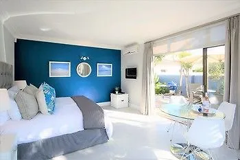 Ocean Breeze Sunset Beach - Cape Town Apartment