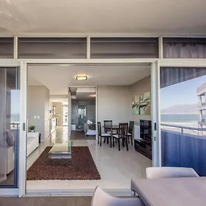 Apartment Infinity Self Catering, Bloubergstrand